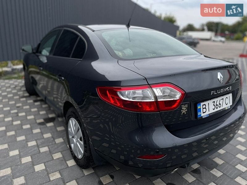Седан Renault Fluence 2011 в Полтаве