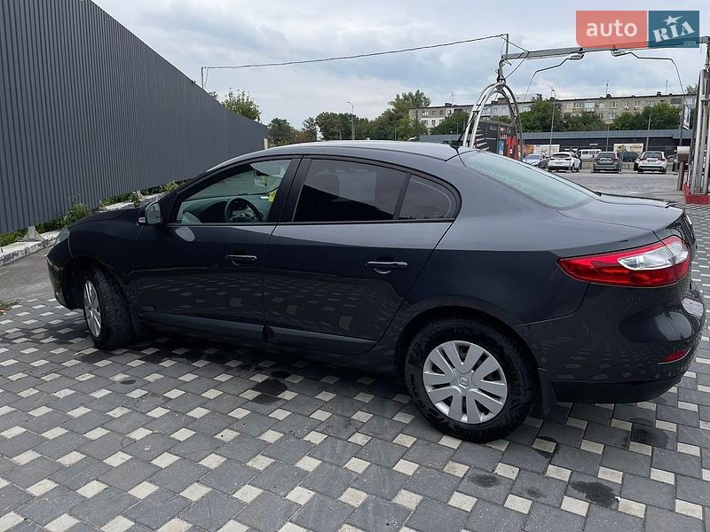 Седан Renault Fluence 2011 в Полтаве