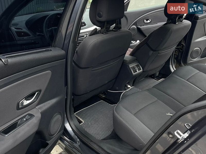 Седан Renault Fluence 2011 в Полтаве
