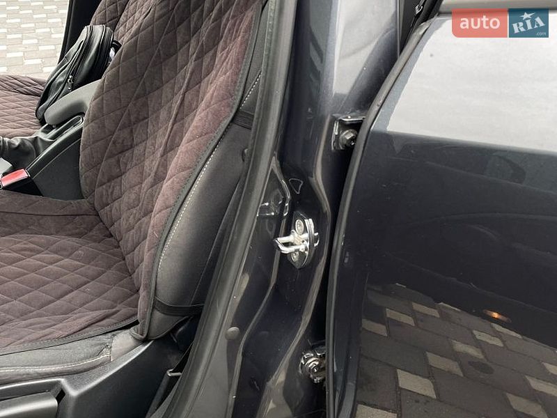 Седан Renault Fluence 2011 в Полтаве