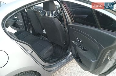 Седан Renault Fluence 2014 в Измаиле