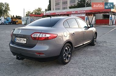 Седан Renault Fluence 2014 в Измаиле