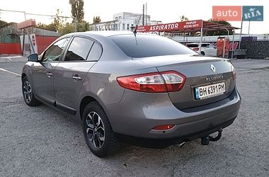 Седан Renault Fluence 2014 в Измаиле