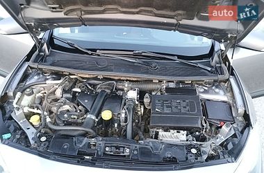 Седан Renault Fluence 2014 в Измаиле