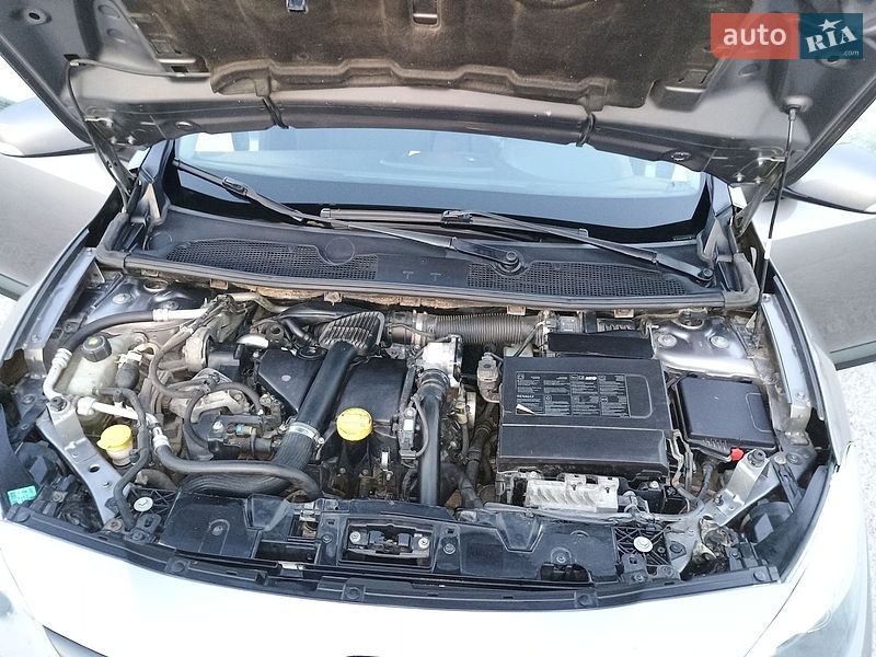 Седан Renault Fluence 2014 в Измаиле