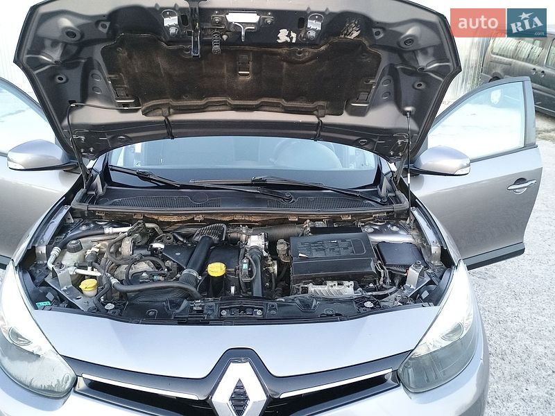 Седан Renault Fluence 2014 в Измаиле