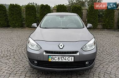 Седан Renault Fluence 2010 в Жовкве