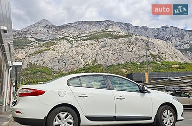Седан Renault Fluence 2013 в Львове
