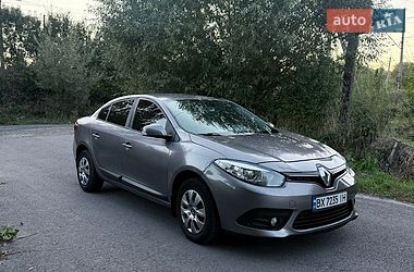 Седан Renault Fluence 2014 в Львове