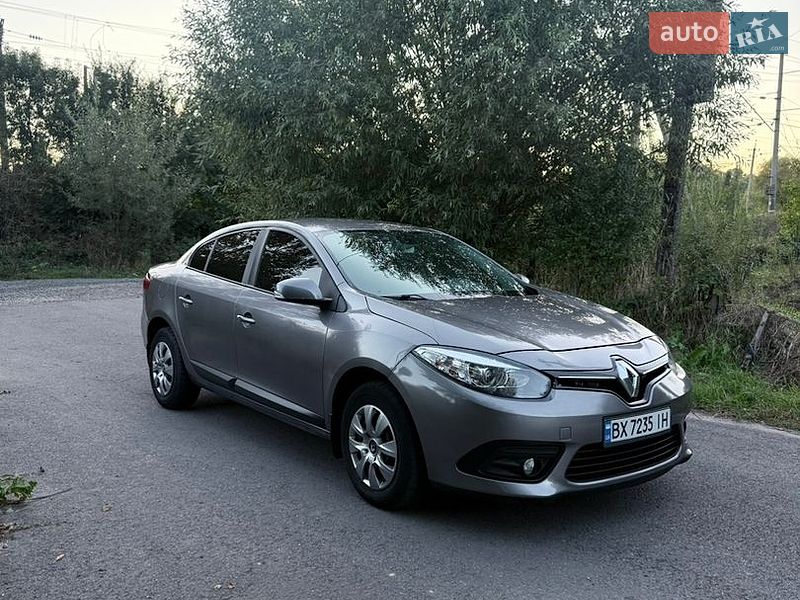 Седан Renault Fluence 2014 в Львове