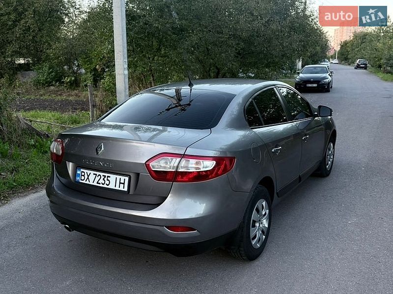 Седан Renault Fluence 2014 в Львове