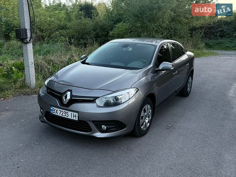 Седан Renault Fluence 2014 в Львове
