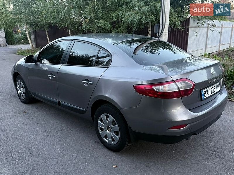 Седан Renault Fluence 2014 в Львове