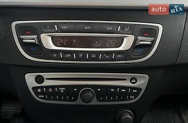 Седан Renault Fluence 2011 в Львове
