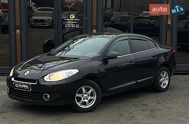 Седан Renault Fluence 2011 в Львове