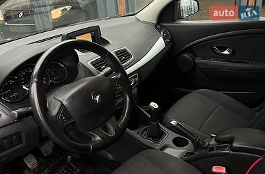 Седан Renault Fluence 2011 в Львове