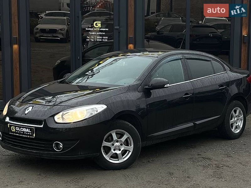 Седан Renault Fluence 2011 в Львове