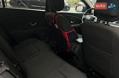 Седан Renault Fluence 2011 в Львове