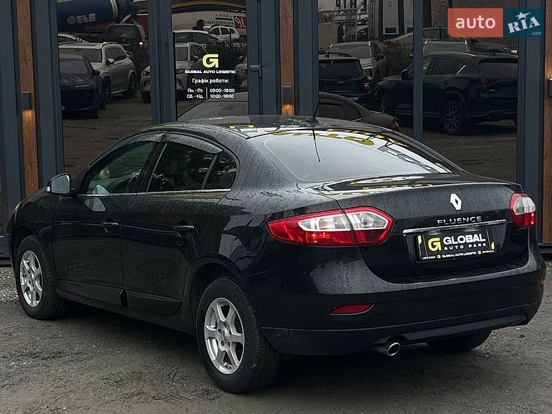 Седан Renault Fluence 2011 в Львове