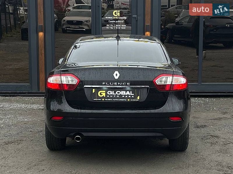 Седан Renault Fluence 2011 в Львове