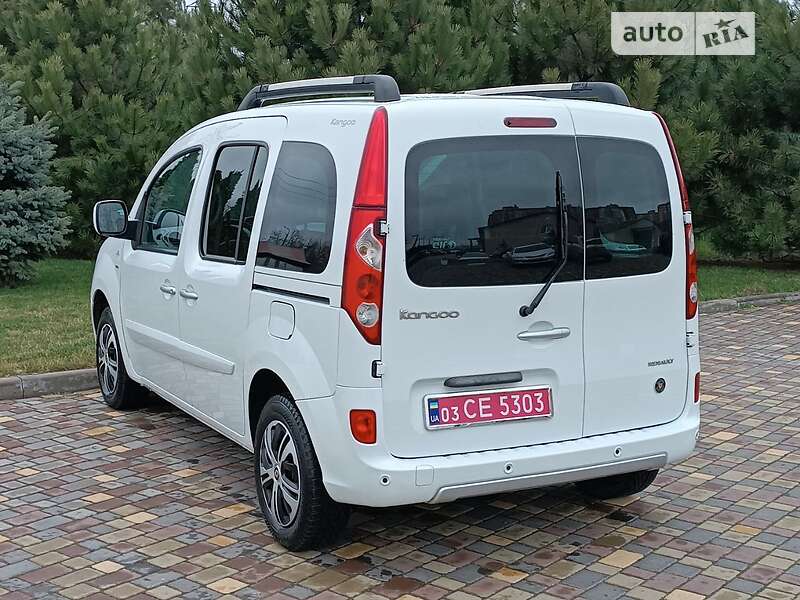 Легковые Renault Grand Kangoo