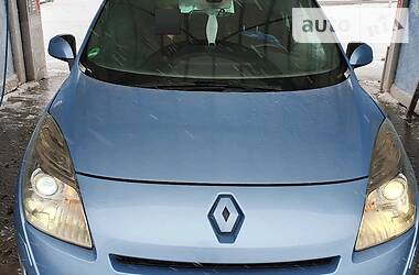 Renault Grand Scenic  2010