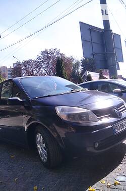 Renault Grand Scenic  2004