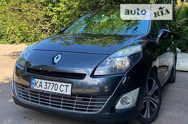 Renault Grand Scenic  2011