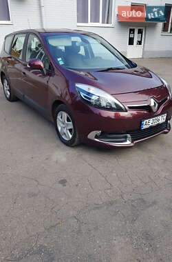 Renault Grand Scenic  2013