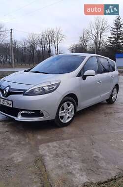 Renault Grand Scenic 2015