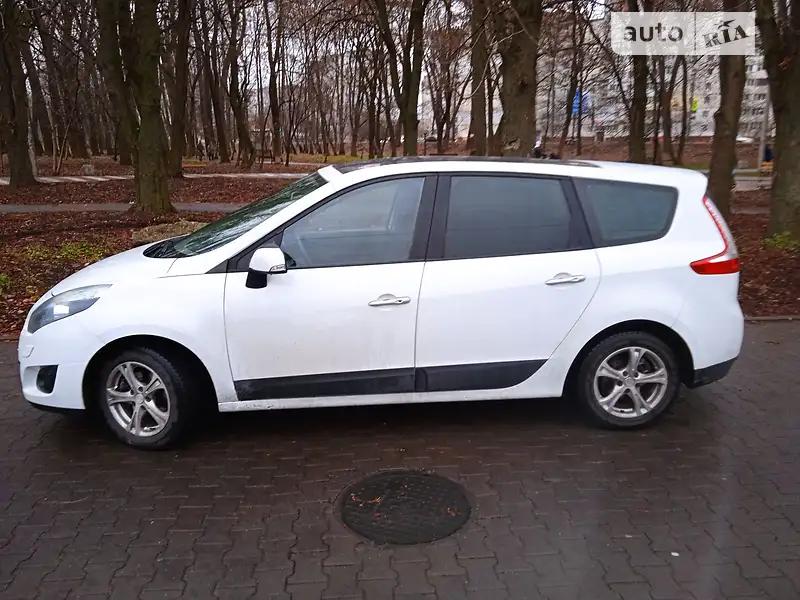 Renault Grand Scenic