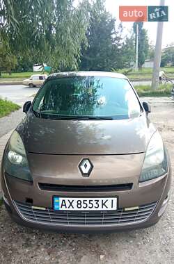 Renault Grand Scenic  2009