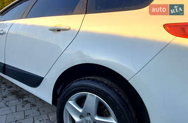 Renault Grand Scenic 2012