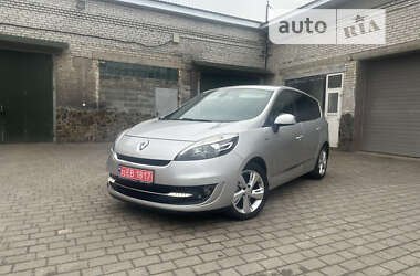 Renault Grand Scenic  2012