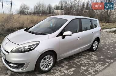Renault Grand Scenic  2012