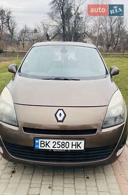 Renault Grand Scenic 2009