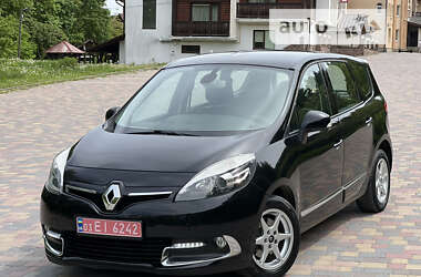 Renault Grand Scenic  2012