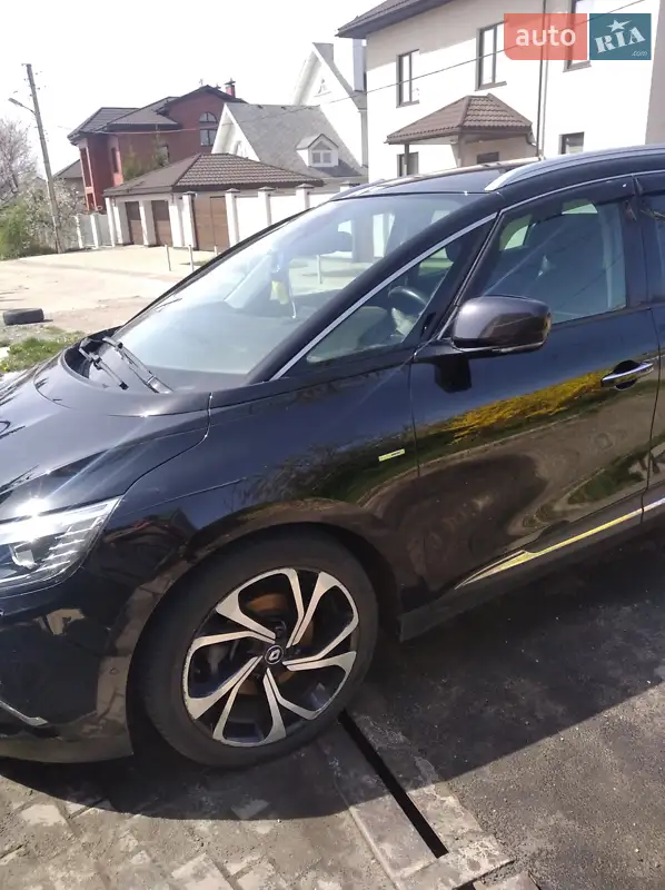 Renault Grand Scenic 2017