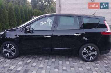 Renault Grand Scenic 2011