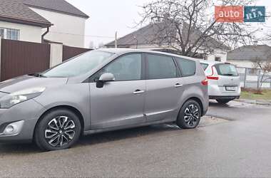 Renault Grand Scenic  2010