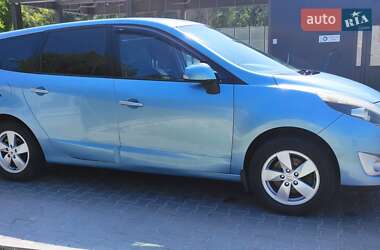 Renault Grand Scenic  2009