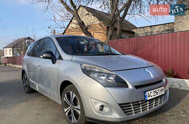 Renault Grand Scenic  2011