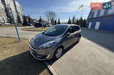 Renault Grand Scenic  2012