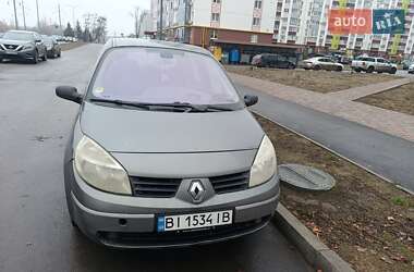 Renault Grand Scenic  2004