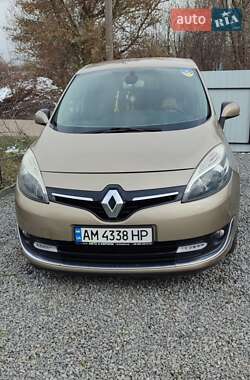 Renault Grand Scenic 2013