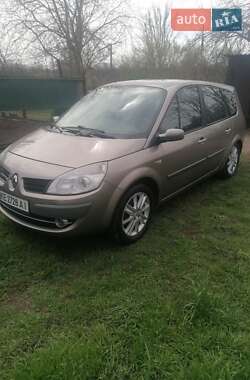 Renault Grand Scenic  2008