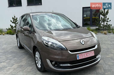 Renault Grand Scenic  2012