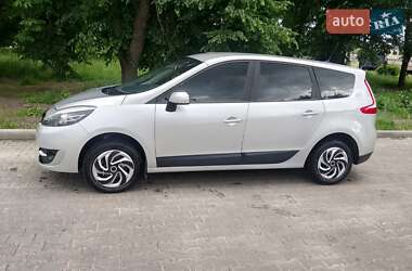 Renault Grand Scenic  2013