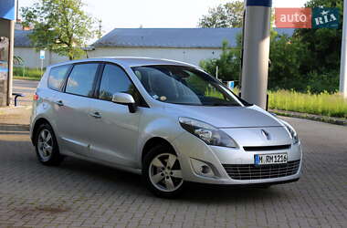Renault Grand Scenic  2009
