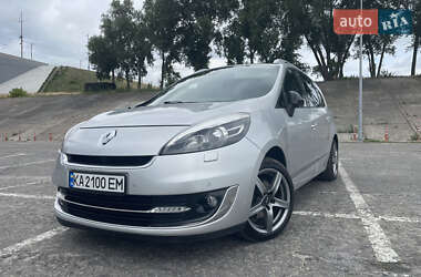 Renault Grand Scenic  2012